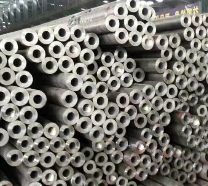 安康GB8162结构用无缝钢管