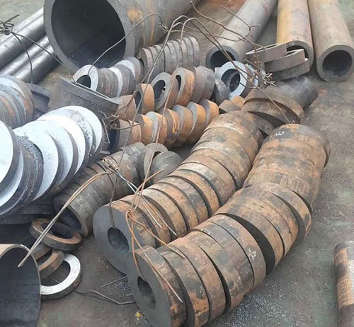 安康厚壁合金无缝管切割